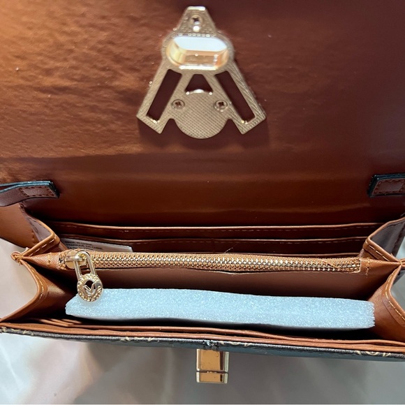 Valentino Orlandi Crossbody Clutch Brown & Gold Hardware, Turn Lock Guitar Strap - Picture 11 of 16